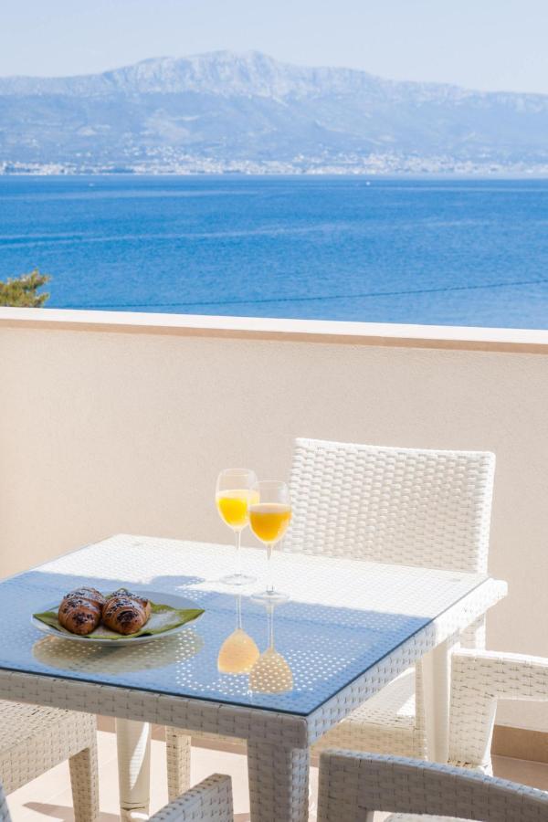 Apartments Alba 1 Слатине Екстериор снимка